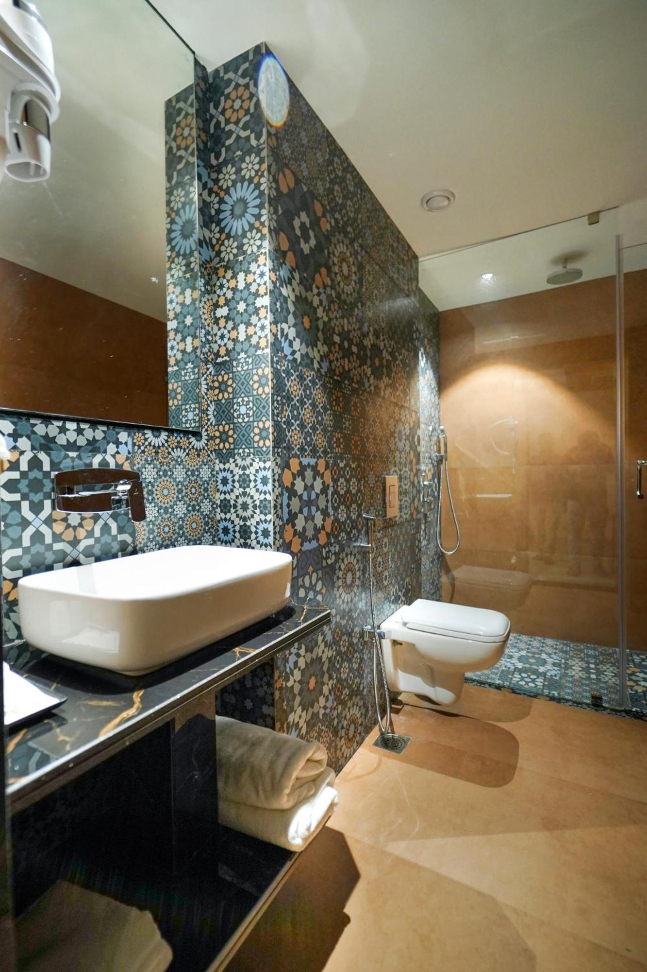 Hotel Park Inn Nellore - Near The Hospital & Highway Exterior photo